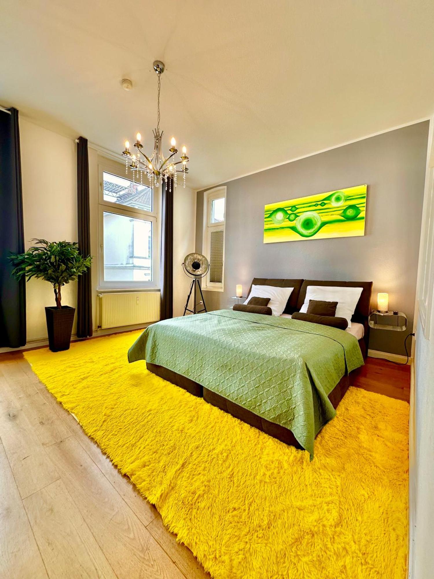 Geraeumiges City-Apartment Mit 2 Badezimmer Und Parkplaetzen D46-Og Oldenburg Exterior foto