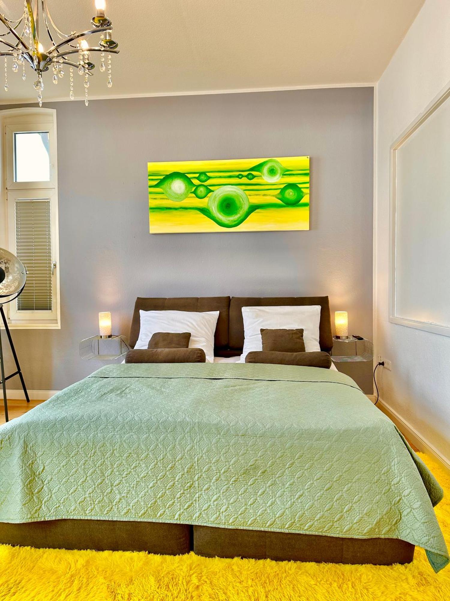 Geraeumiges City-Apartment Mit 2 Badezimmer Und Parkplaetzen D46-Og Oldenburg Exterior foto